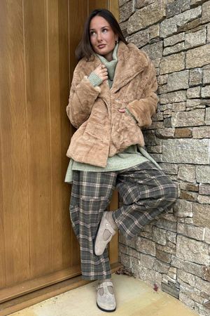 Finnick Luxury Faux Fur Waterfall Jacket Soft Tan /50=